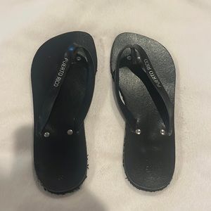 Flip flops